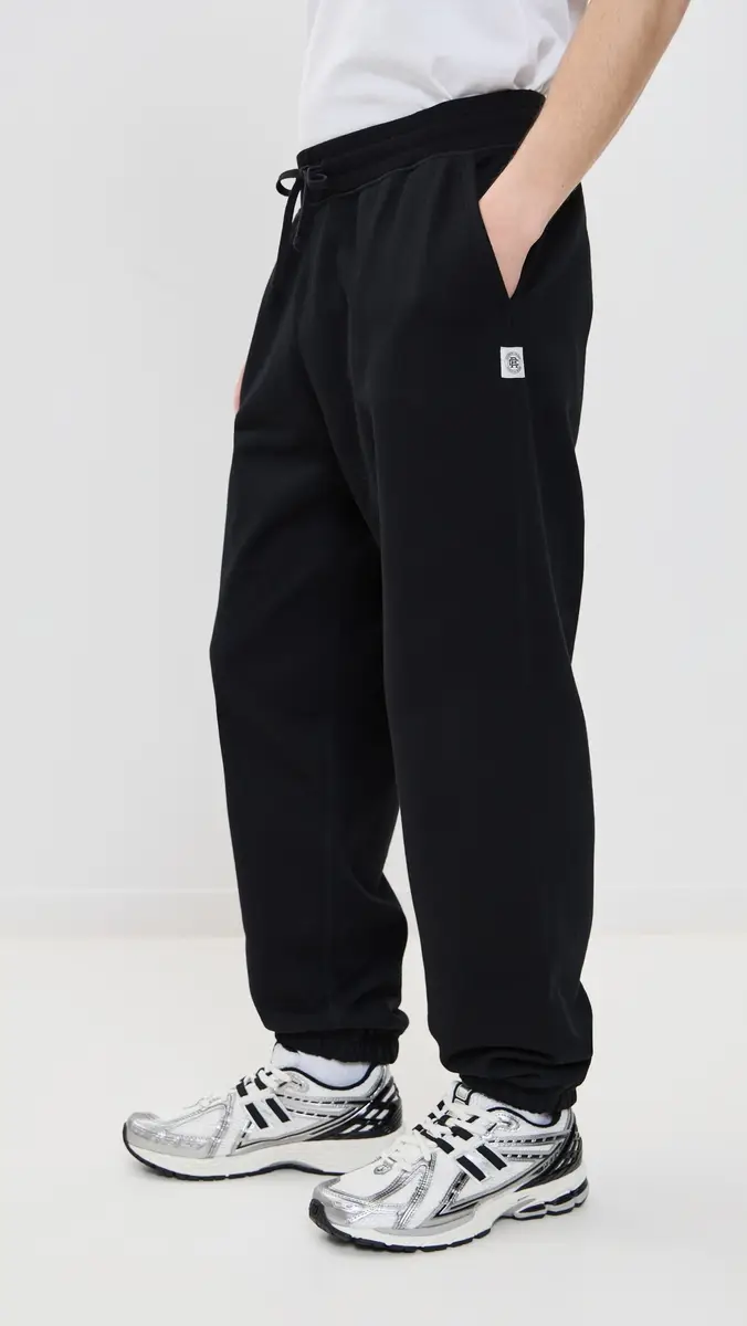 REIGNING CHAMP Mid-Weight Terry Cuffed Relaxed Sweatpants | Thumbnail 4 REIGNING CHAMP Mid-Weight Terry Cuffed Relaxed Sweatpants | Thumbnail 4