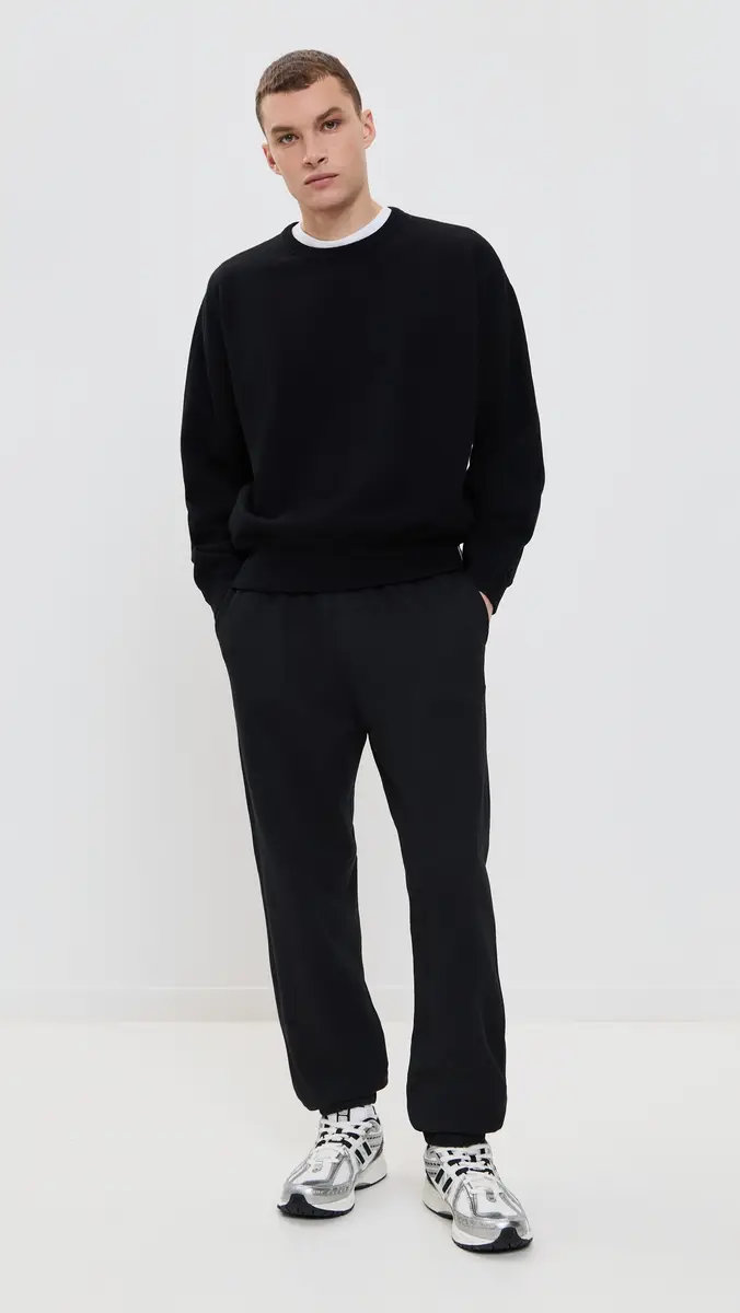 REIGNING CHAMP Mid-Weight Terry Cuffed Relaxed Sweatpants | Thumbnail 5 REIGNING CHAMP Mid-Weight Terry Cuffed Relaxed Sweatpants | Thumbnail 5