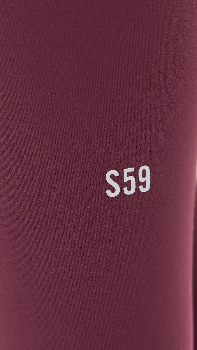 Splits59 Airweight Super High Waist 7/8 eggings Dk Cherry | Thumbnail 6 Splits59 Airweight Super High Waist 7/8 eggings Dk Cherry | Thumbnail 6