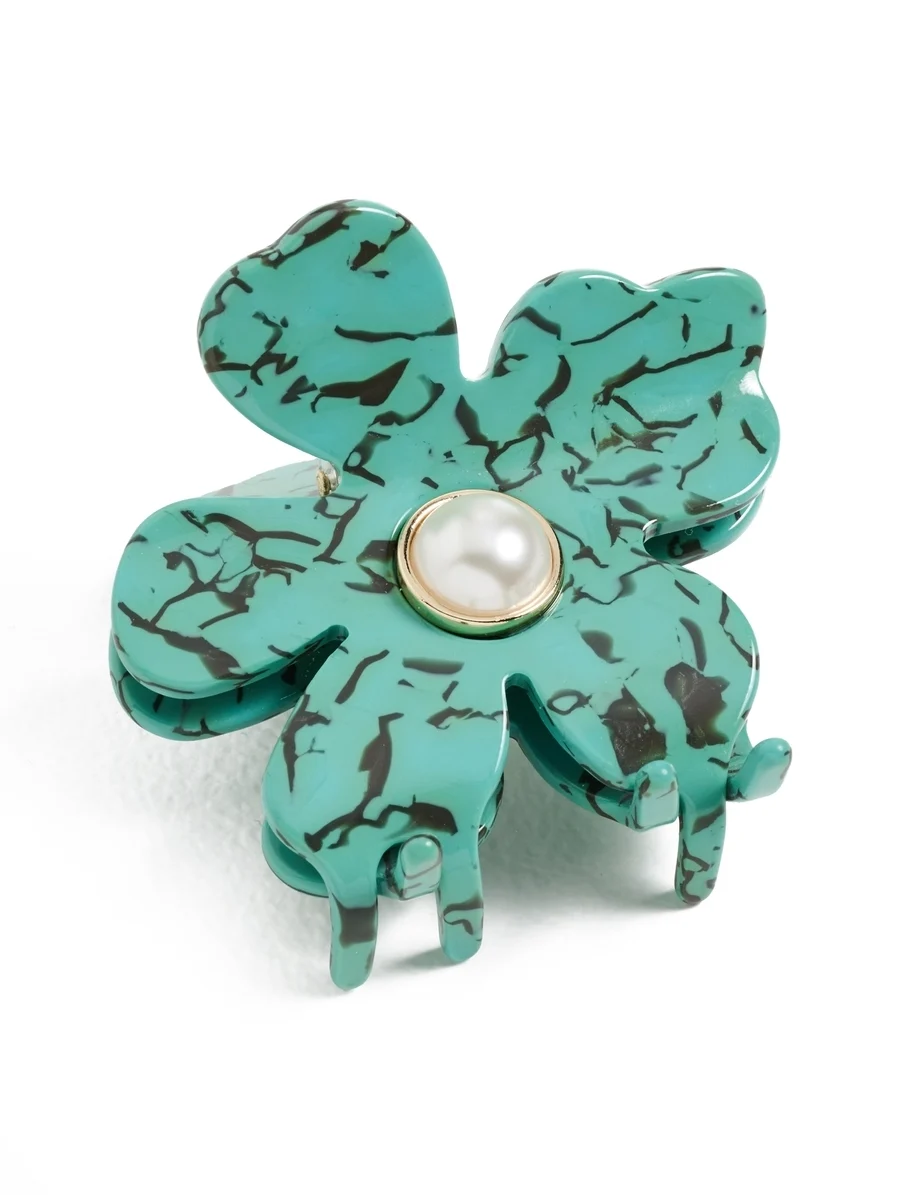 Lele Sadoughi Lily Claw Clip