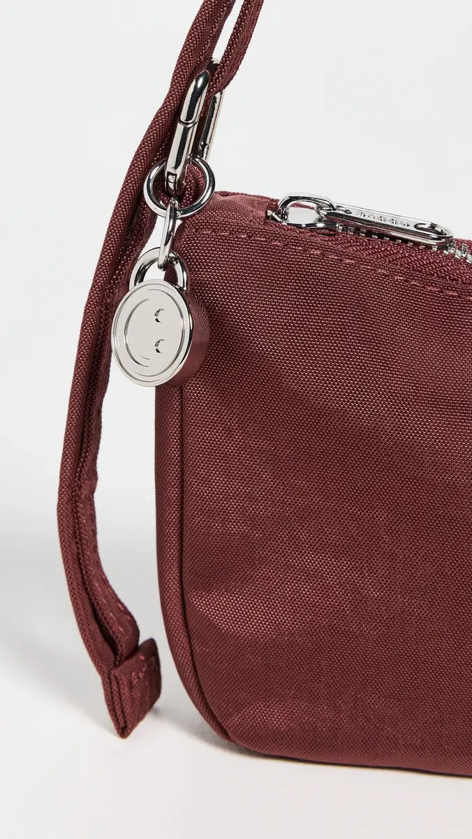 BAGGU Nylon Pochette Mahogany One Size | Thumbnail 5 BAGGU Nylon Pochette Mahogany One Size | Thumbnail 5