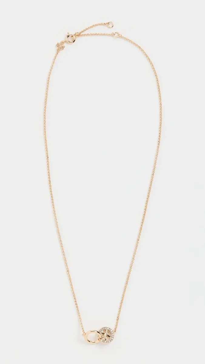 Tory Burch Icon Pavé Interlocking Pendant Necklace Tory Gold/Crystal One Size | Thumbnail 4 Tory Burch Icon Pavé Interlocking Pendant Necklace Tory Gold/Crystal One Size | Thumbnail 4