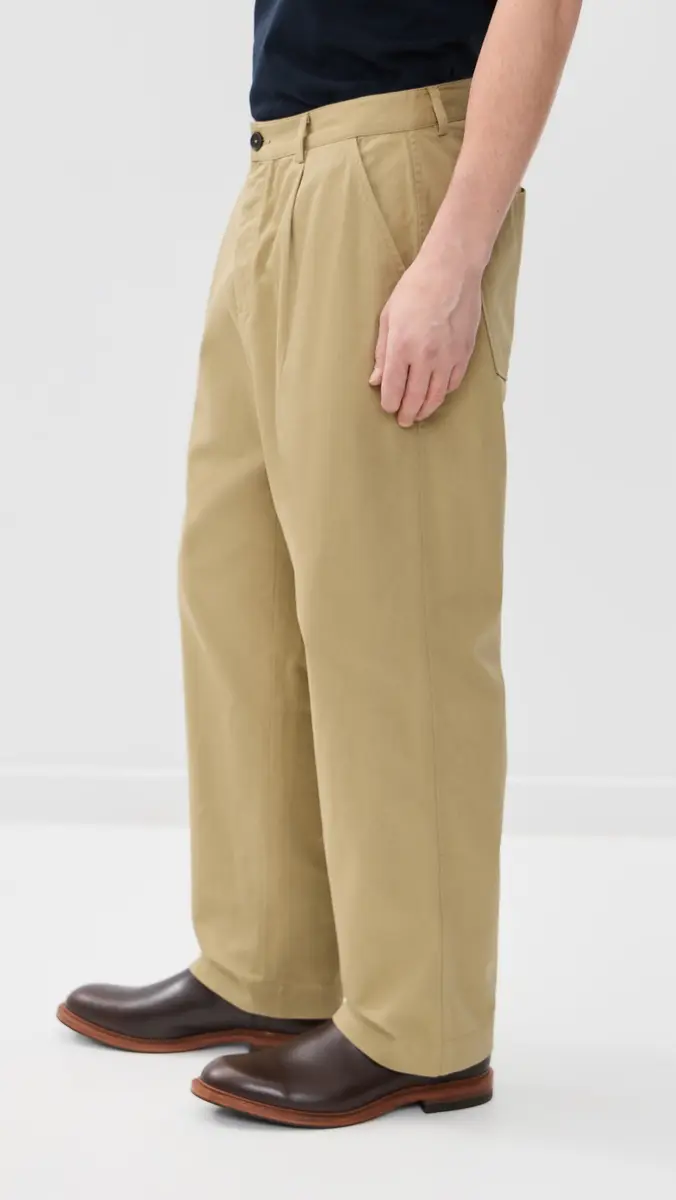 UNIVERSAL WORKS Duke Pleater Trousers | Thumbnail 4
