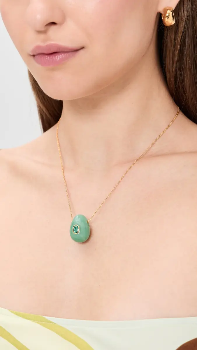 Lizzie Fortunato Constance Necklace In Green Aventurine Green One Size | Thumbnail 3 Lizzie Fortunato Constance Necklace In Green Aventurine Green One Size | Thumbnail 3
