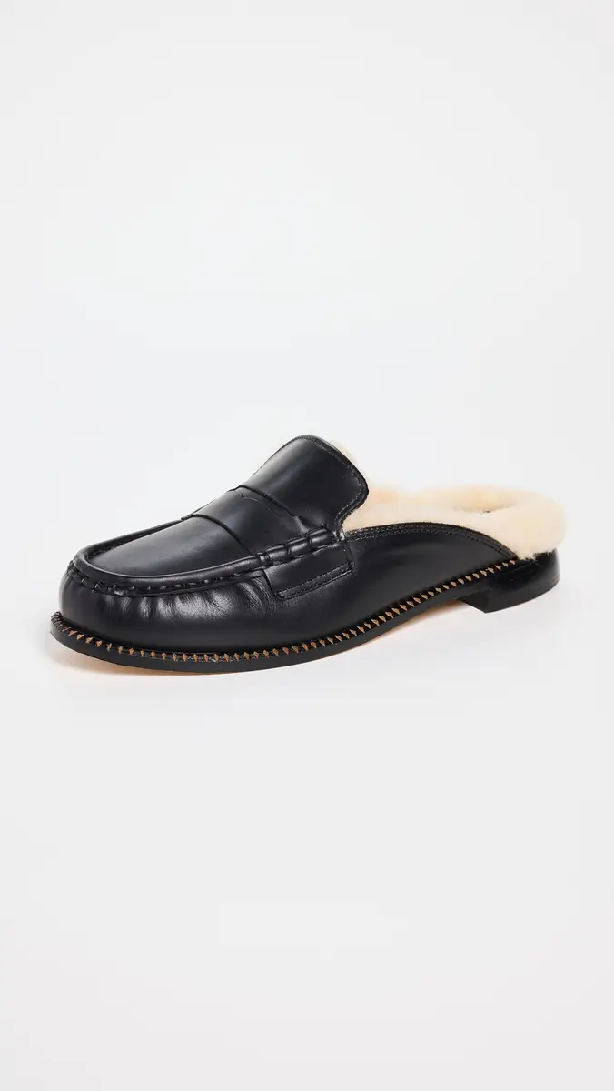 FRĒDA SALVADOR Temi Flats | Thumbnail 2