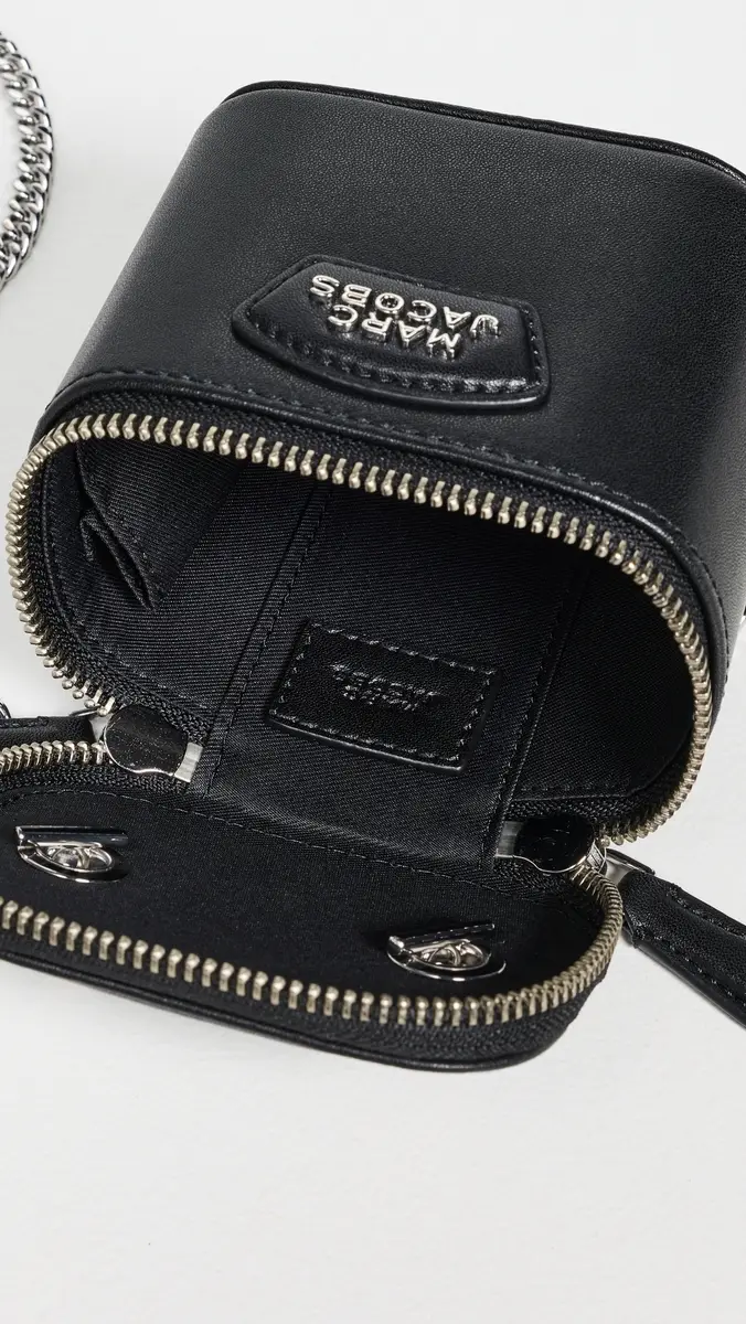 Marc Jacobs The Mini Vanity Bag Black One Size | Thumbnail 6 Marc Jacobs The Mini Vanity Bag Black One Size | Thumbnail 6