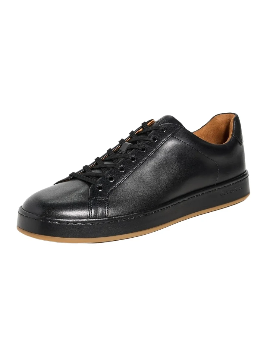 Barnes Sneakers