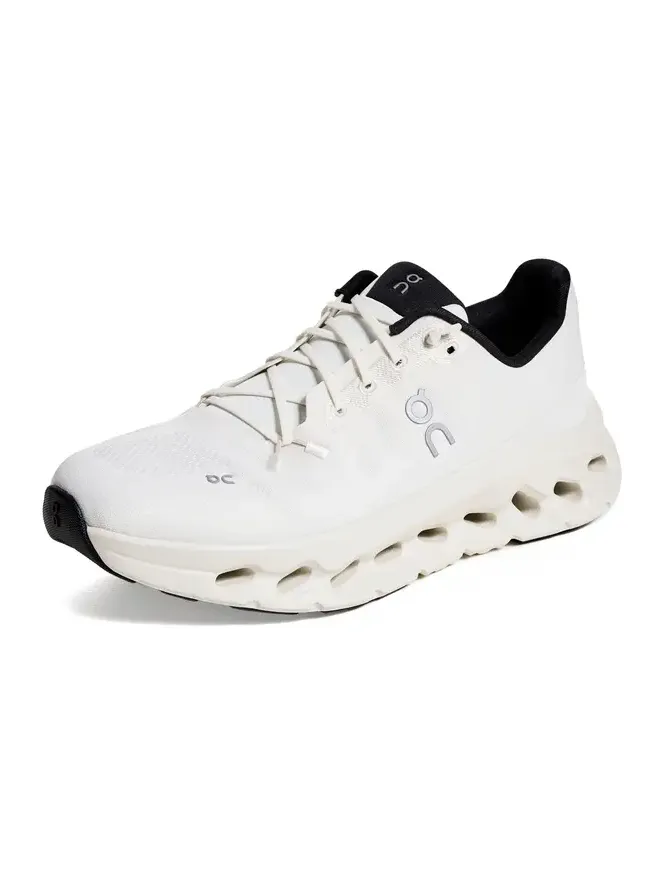 Cloudtilt Sneakers