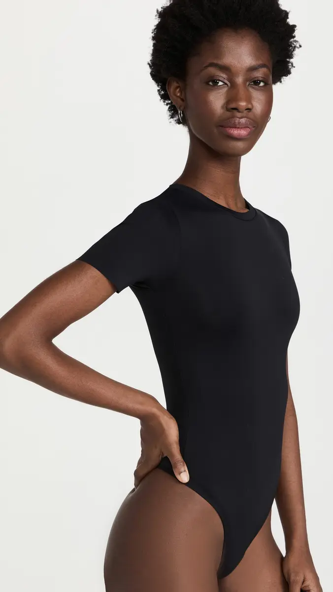 GOOD AMERICAN Sculpting Tee Thong Bodysuit | Thumbnail 4
