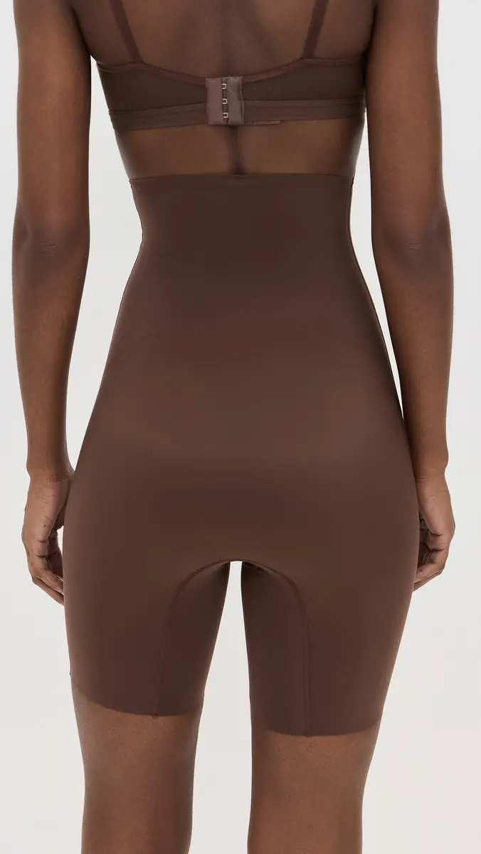 Commando Zone Smoothing High Waisted Shorts | Thumbnail 3 Commando Zone Smoothing High Waisted Shorts | Thumbnail 3