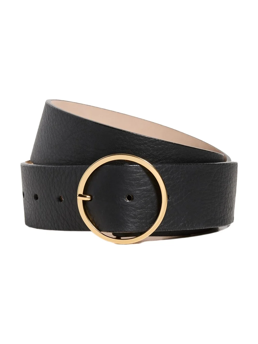 Molly Belt
