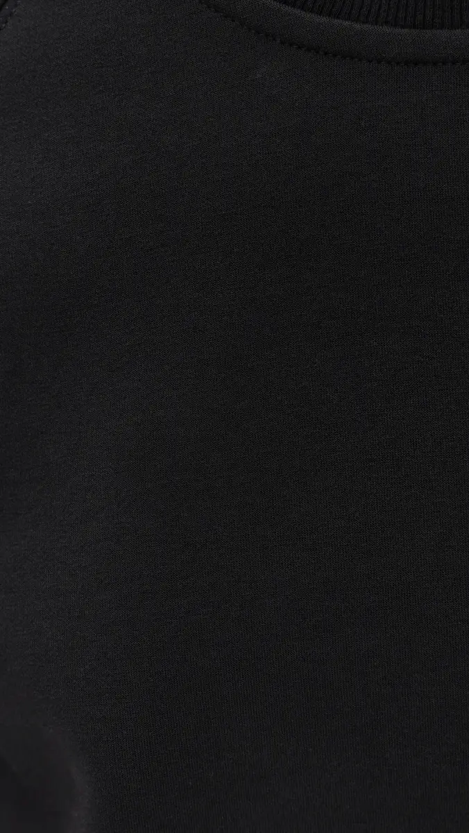 perfectwhitetee Lucia Travel Raglan Sweatshirt True Black | Thumbnail 6