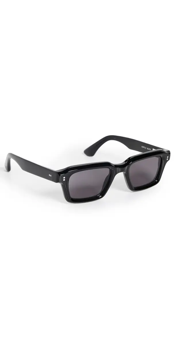 Chimi 03 Sunglasses Black One Size | Image 1 Chimi 03 Sunglasses Black One Size | Image 1
