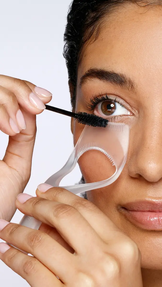 Tweezerman Lash Guard and Comb No Color | Thumbnail 4