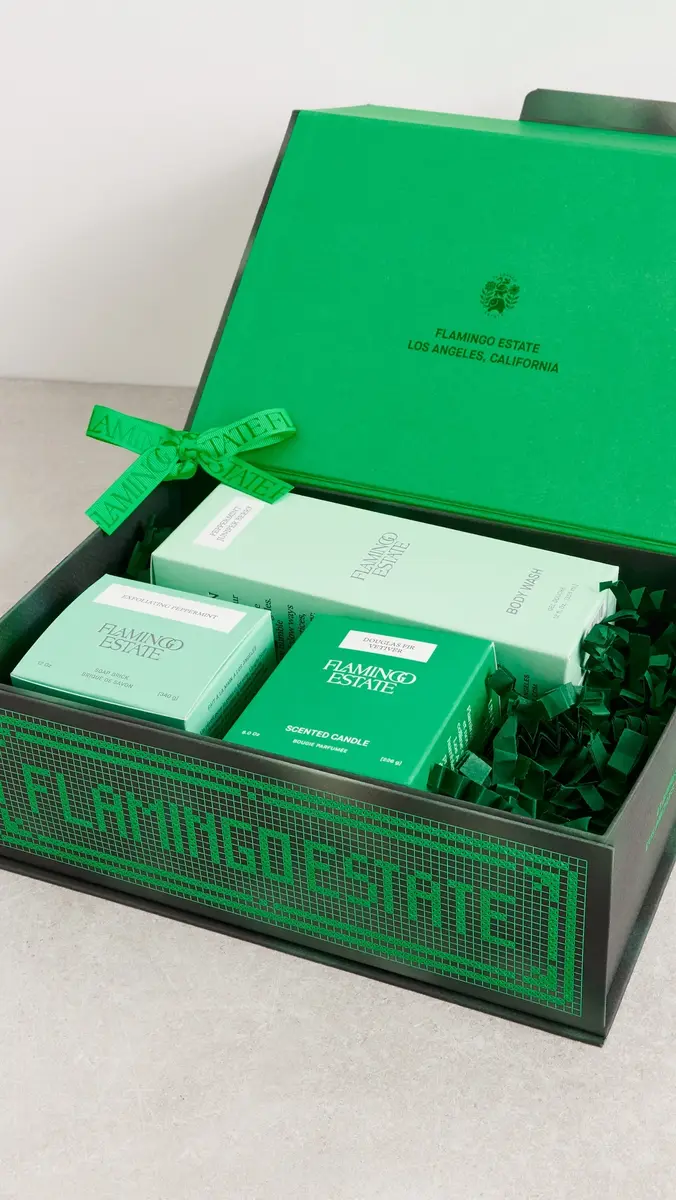 Flamingo Estate Douglas Fir & Peppermint Morning Set | Thumbnail 2 Flamingo Estate Douglas Fir & Peppermint Morning Set | Thumbnail 2