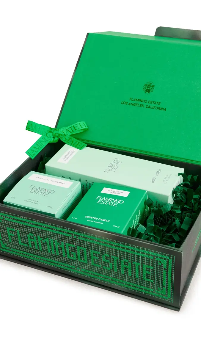 Flamingo Estate Douglas Fir & Peppermint Morning Set | Thumbnail 6 Flamingo Estate Douglas Fir & Peppermint Morning Set | Thumbnail 6