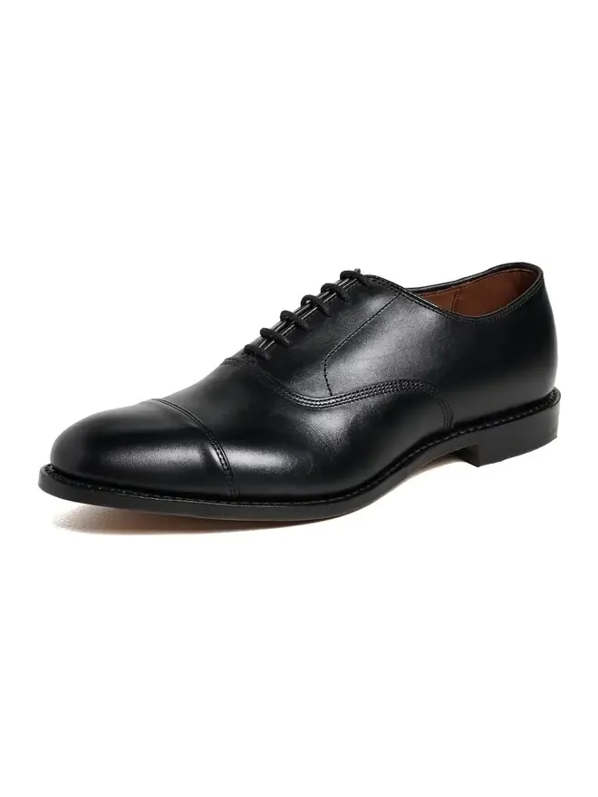 Allen Edmonds Park Avenue Leather Lace Ups