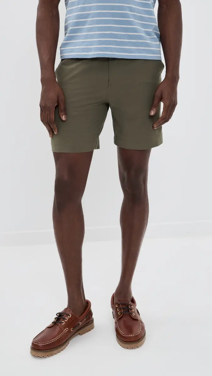 Faherty All Day Shorts 7 Surplus Olive | Thumbnail 2 Faherty All Day Shorts 7 Surplus Olive | Thumbnail 2