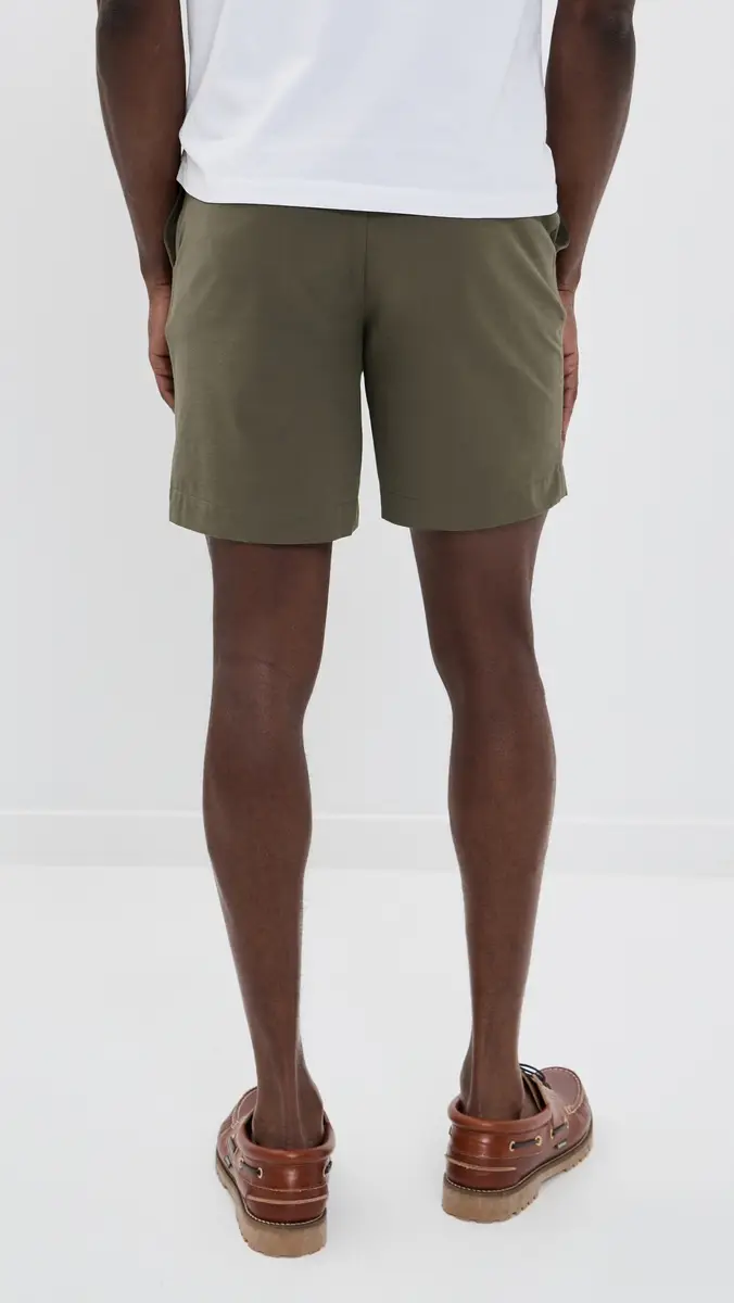 Faherty All Day Shorts 7 Surplus Olive | Thumbnail 3 Faherty All Day Shorts 7 Surplus Olive | Thumbnail 3