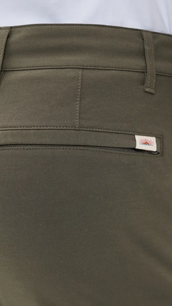 Faherty All Day Shorts 7 Surplus Olive | Thumbnail 6 Faherty All Day Shorts 7 Surplus Olive | Thumbnail 6