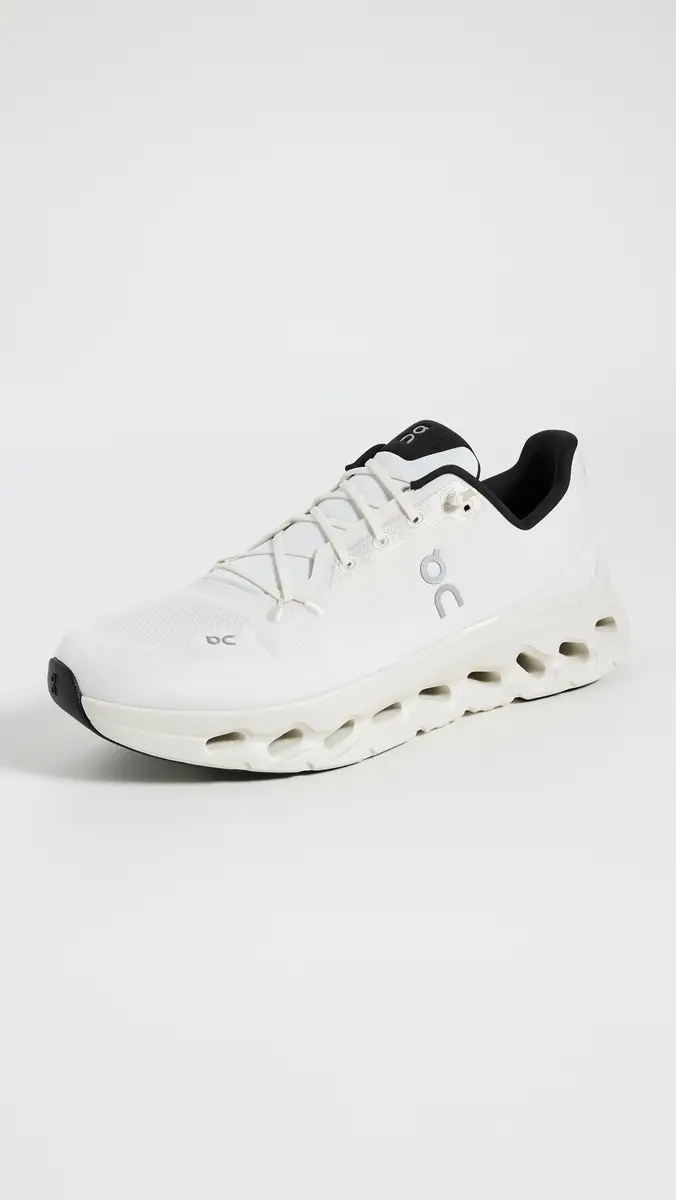 ON Cloudtilt Sneakers | Thumbnail 2 ON Cloudtilt Sneakers | Thumbnail 2