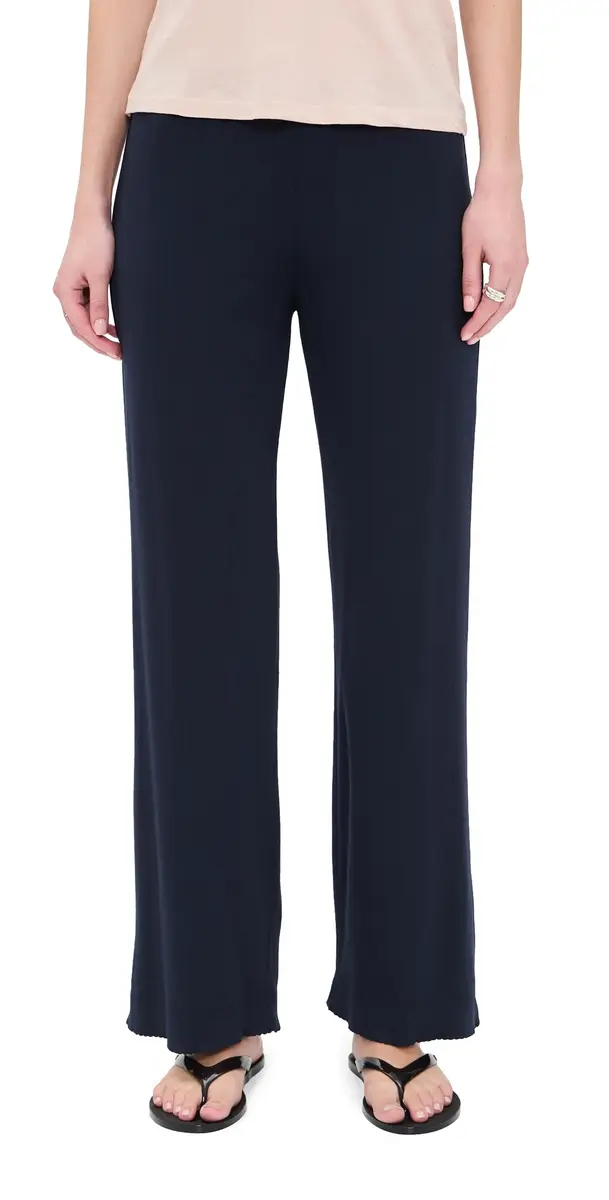 DONNI. The Baby Scallop Sweatpants Navy | Image 1 DONNI. The Baby Scallop Sweatpants Navy | Image 1