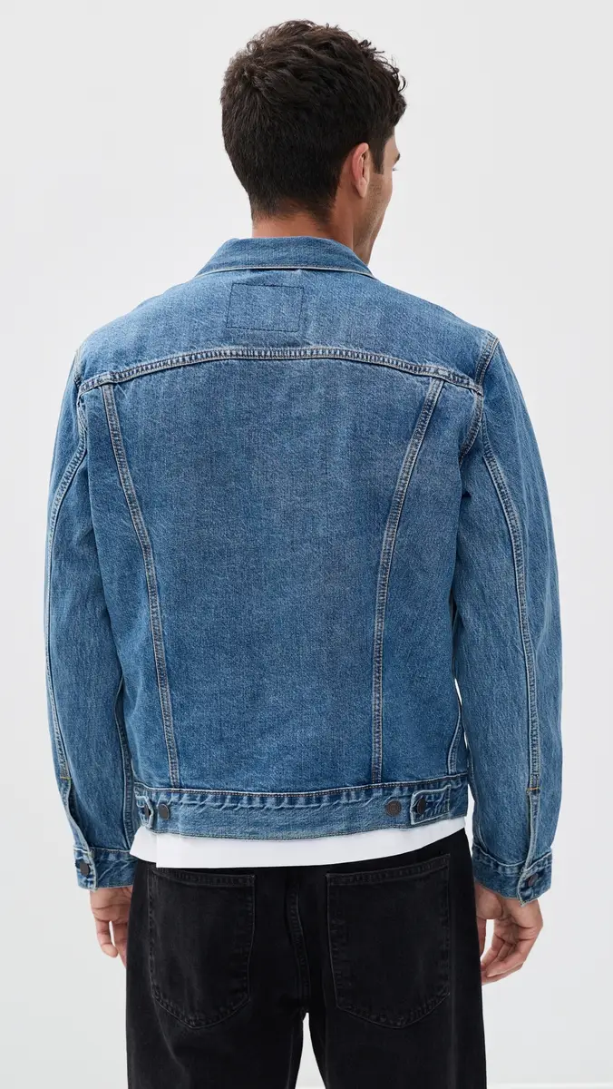 Levi's The Trucker Jacket Washed Away | Thumbnail 3 Levi's The Trucker Jacket Washed Away | Thumbnail 3