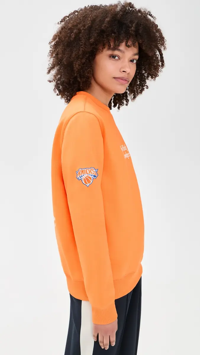New York or Nowhere Knicks Classic Crewneck Sweatshirt Orange Garment Dyed | Thumbnail 4