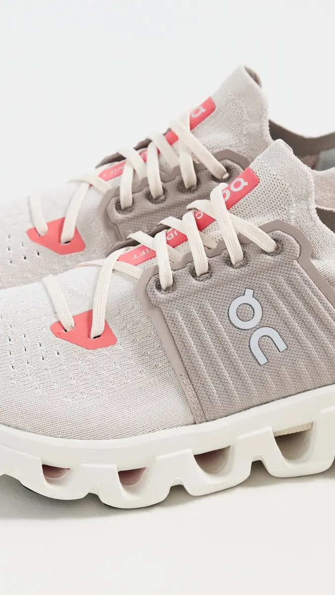 On Cloudswift 4 Sneakers Cream/Salmon | Thumbnail 6