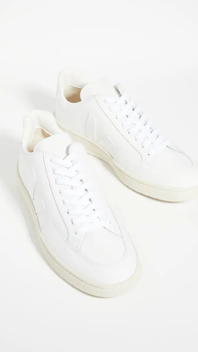 Veja V-12 Sneakers | Thumbnail 3