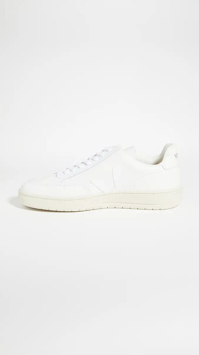 Veja V-12 Sneakers | Thumbnail 6