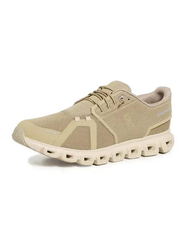 ON Cloud 6 Sneakers
