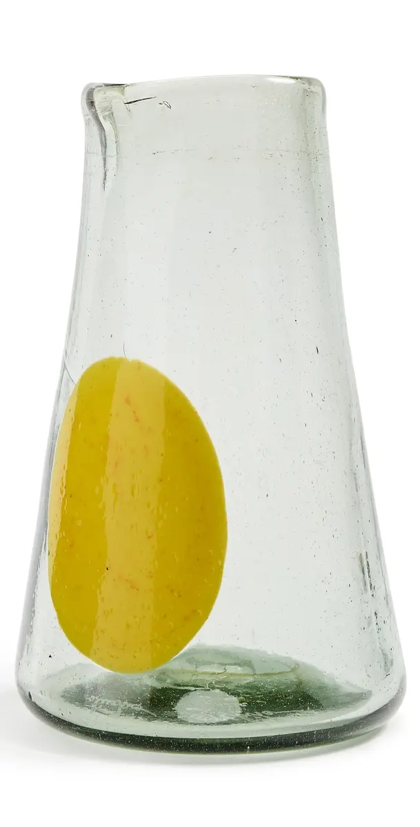 Studio Conchita Lunares Carafe