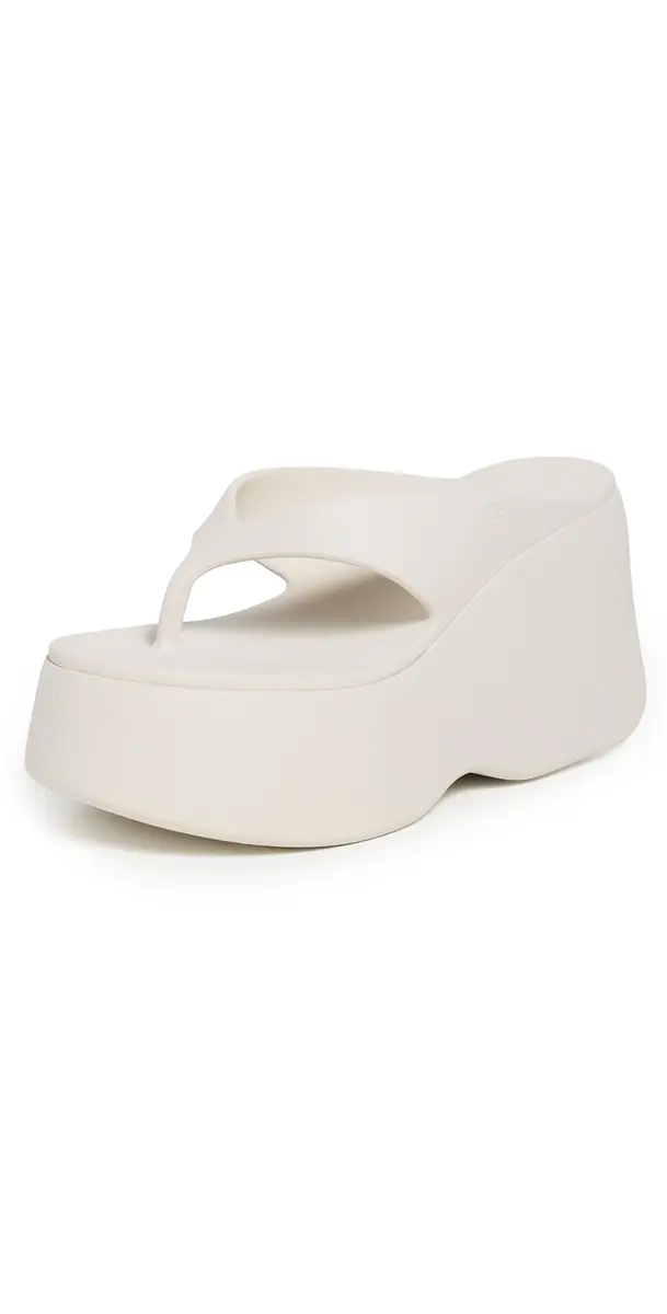 Free Thong Wedges Light Beige Free Thong Wedges Light Beige