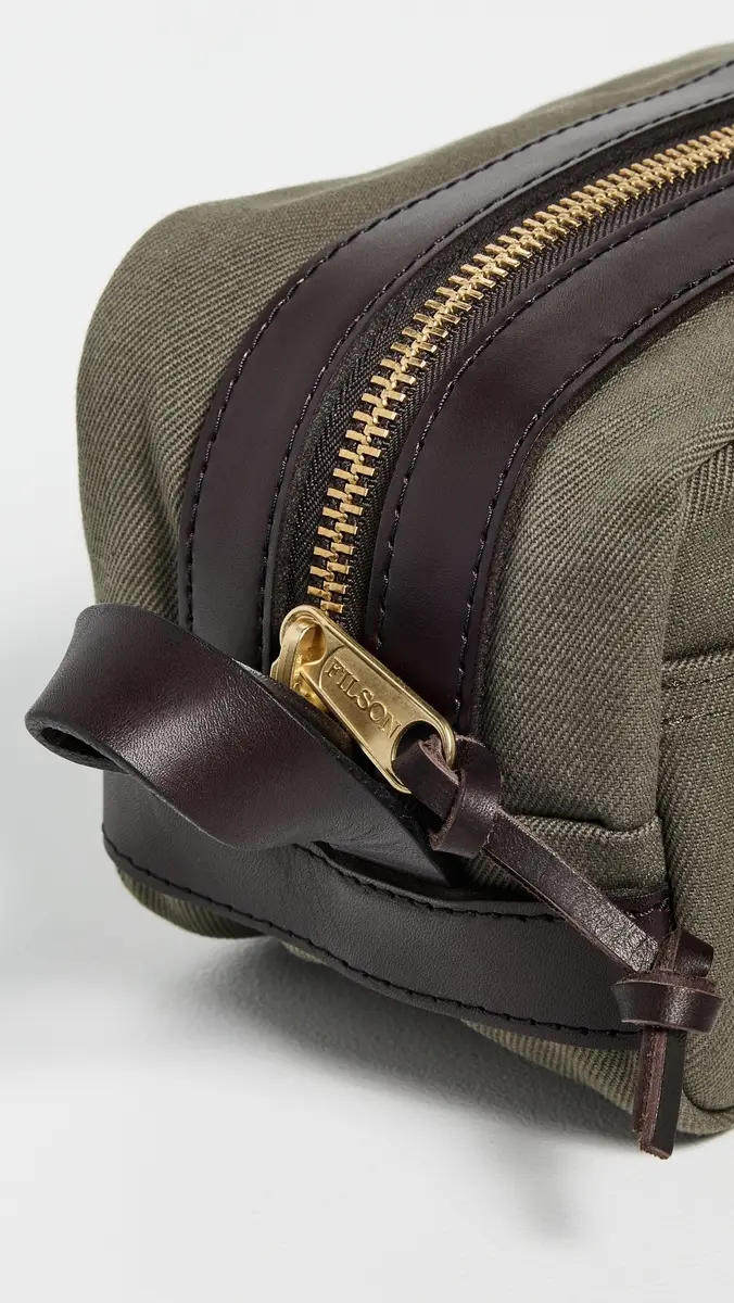 Filson Rugged Twill Toiletry Bag | Thumbnail 5 Filson Rugged Twill Toiletry Bag | Thumbnail 5