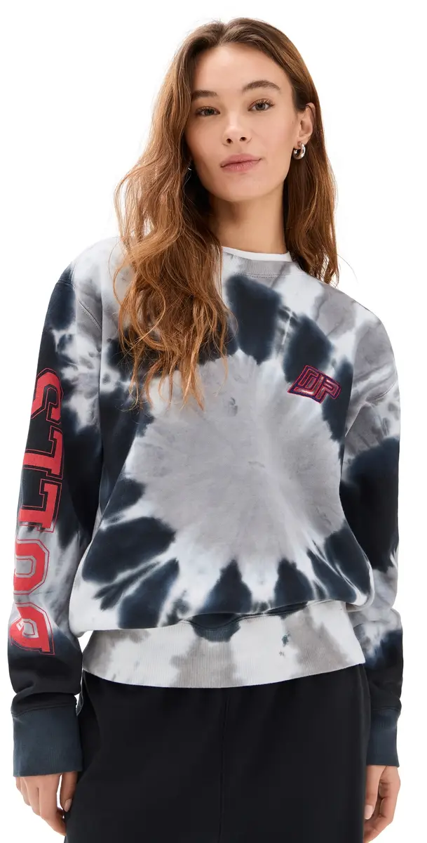 DANNIJOPRO Chicago Bulls Team Crew weatshirt Black Tie Dye | Image 1 DANNIJOPRO Chicago Bulls Team Crew weatshirt Black Tie Dye | Image 1