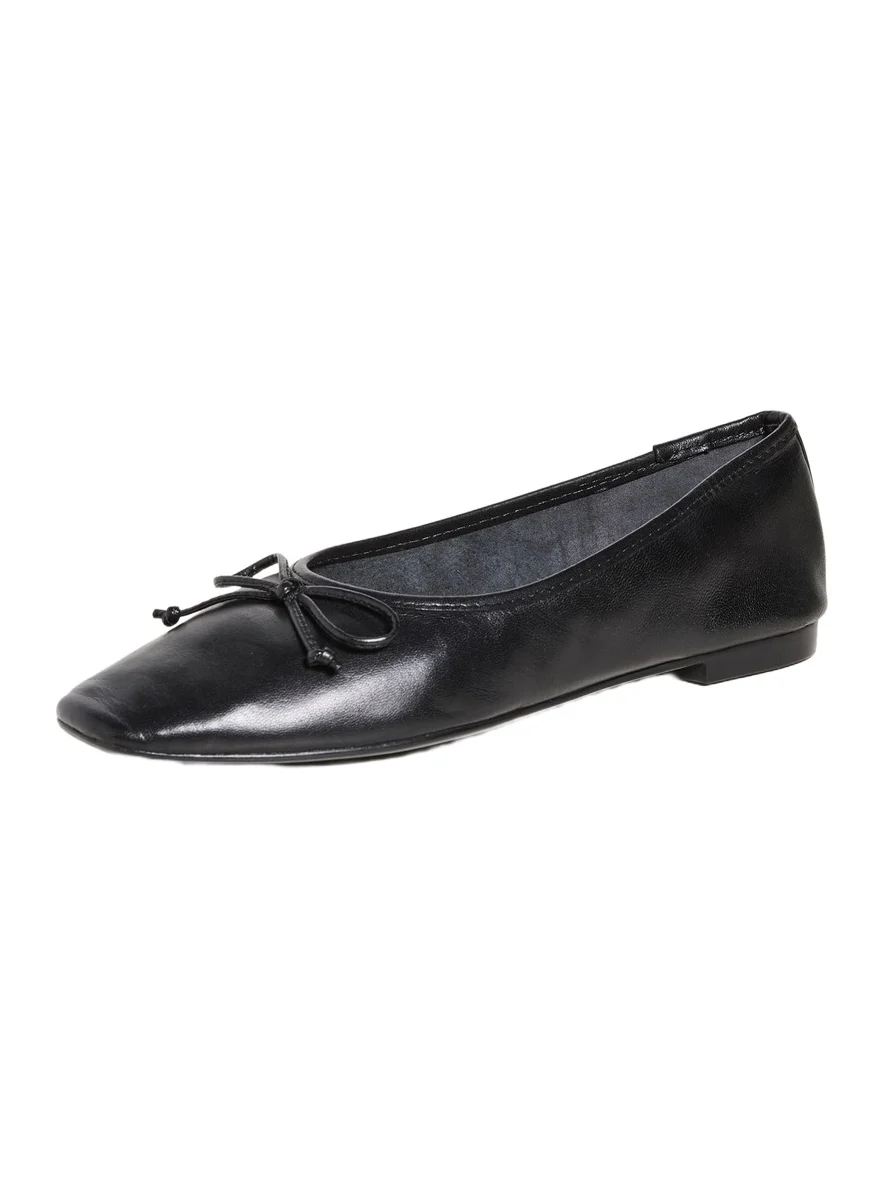 Arissa Flats Arissa Flats