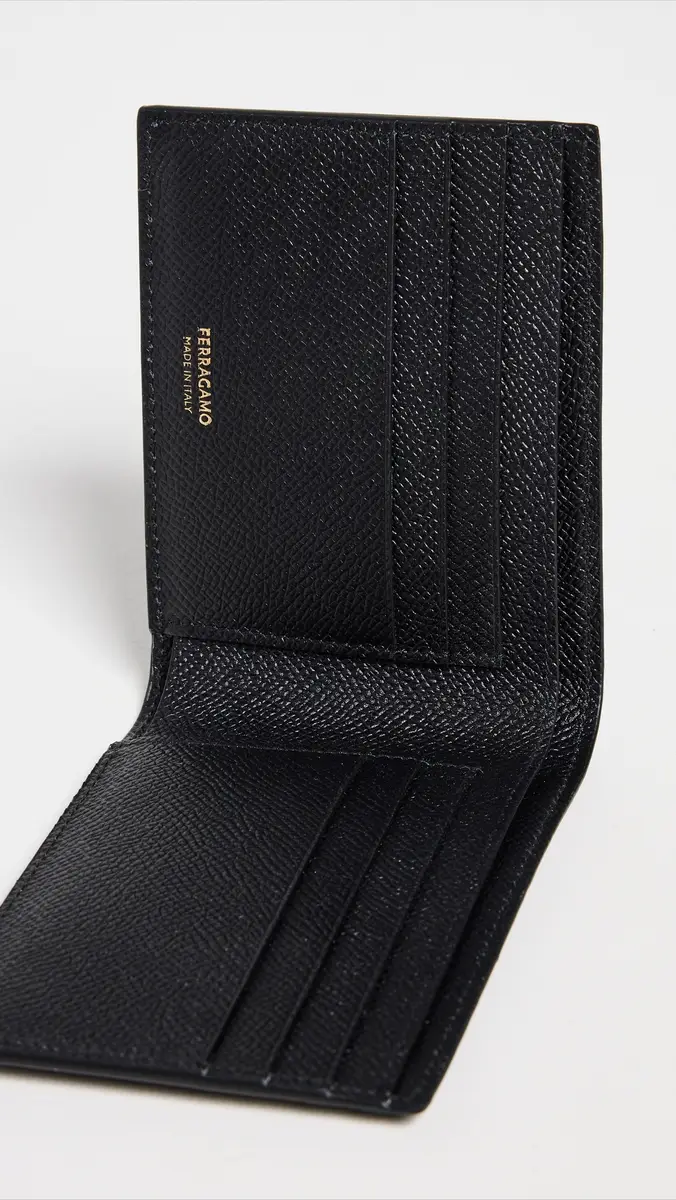 FERRAGAMO Micro Gancio 6CC Bifold Wallet Nero One Size | Thumbnail 5 FERRAGAMO Micro Gancio 6CC Bifold Wallet Nero One Size | Thumbnail 5