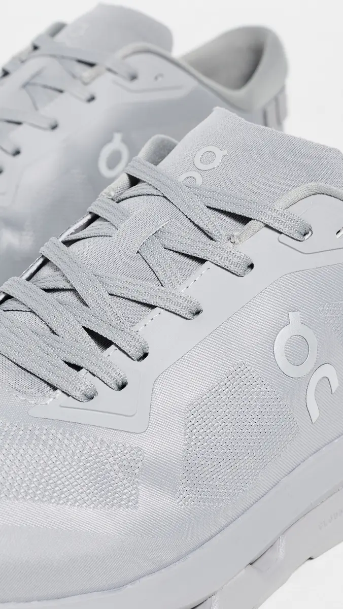 ON Cloudzone Sneakers | Thumbnail 5 ON Cloudzone Sneakers | Thumbnail 5