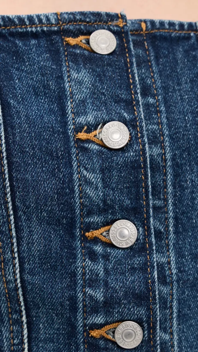 Levi's Sculpted Top | Thumbnail 6 Levi's Sculpted Top | Thumbnail 6