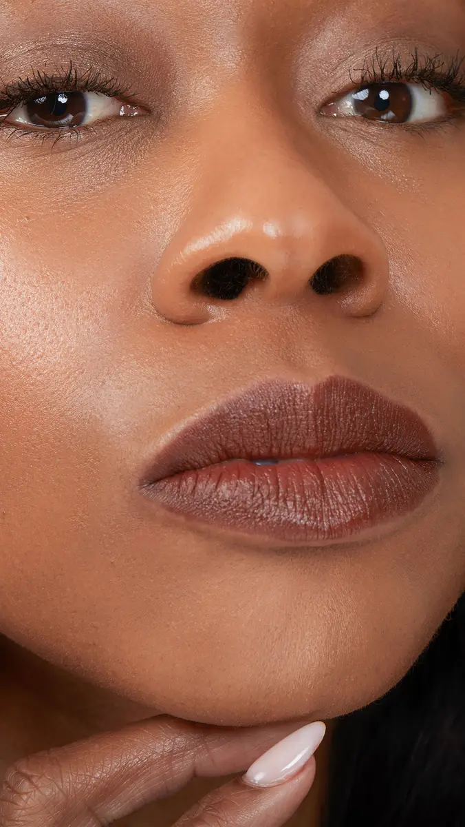 Monika Blunder Kissen Lush Lipstick Crayon | Thumbnail 4 Monika Blunder Kissen Lush Lipstick Crayon | Thumbnail 4
