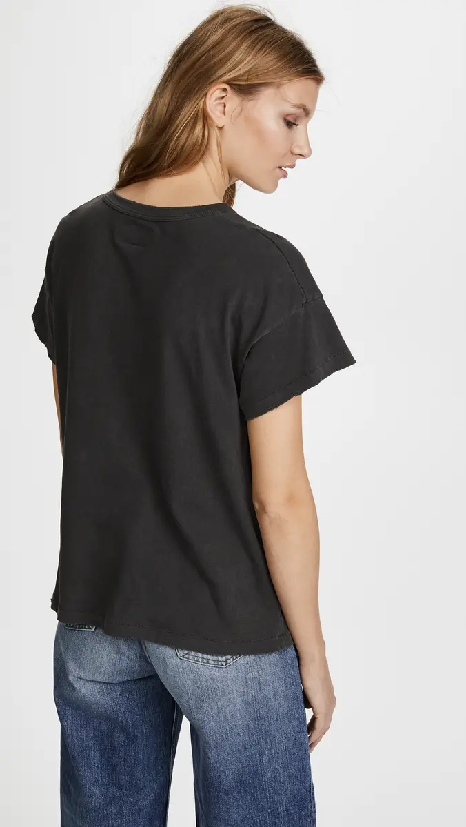 THE GREAT. The Boxy Crew Tee Washed Black | Thumbnail 3