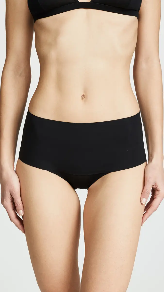 SPANX smooth Undie-tectable Brief Very Black | Thumbnail 2