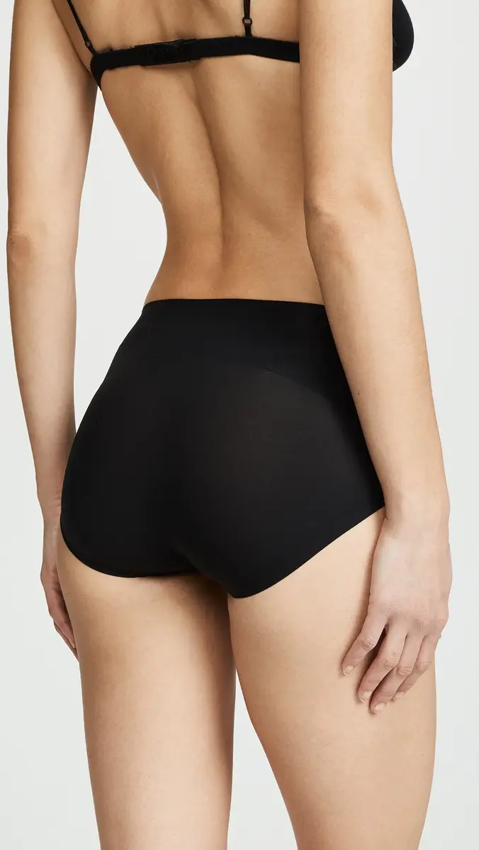 SPANX smooth Undie-tectable Brief Very Black | Thumbnail 3