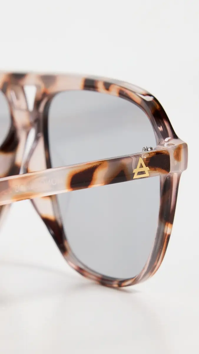 AIRE Monoceros Sunglasses | Thumbnail 5