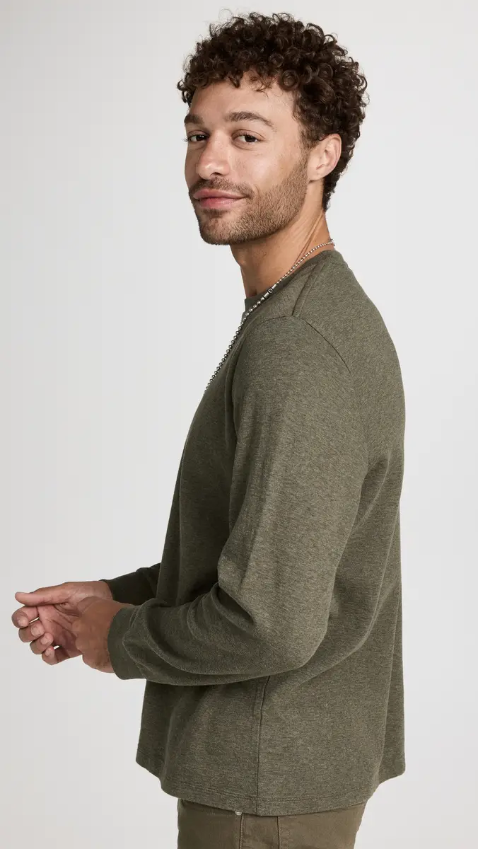 Frame Duo Fold Long Sleeve Crew | Thumbnail 4 Frame Duo Fold Long Sleeve Crew | Thumbnail 4