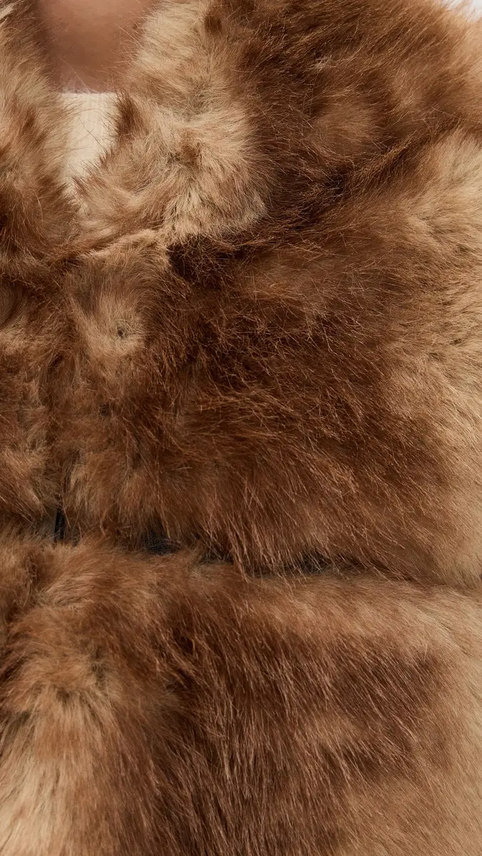 Apparis Sai Mink Coat | Thumbnail 6