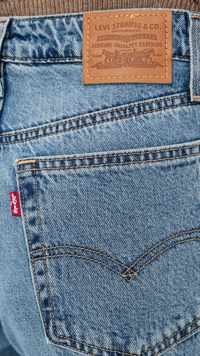 Levi's Baggy Dad Barrel Jeans | Thumbnail 6 Levi's Baggy Dad Barrel Jeans | Thumbnail 6