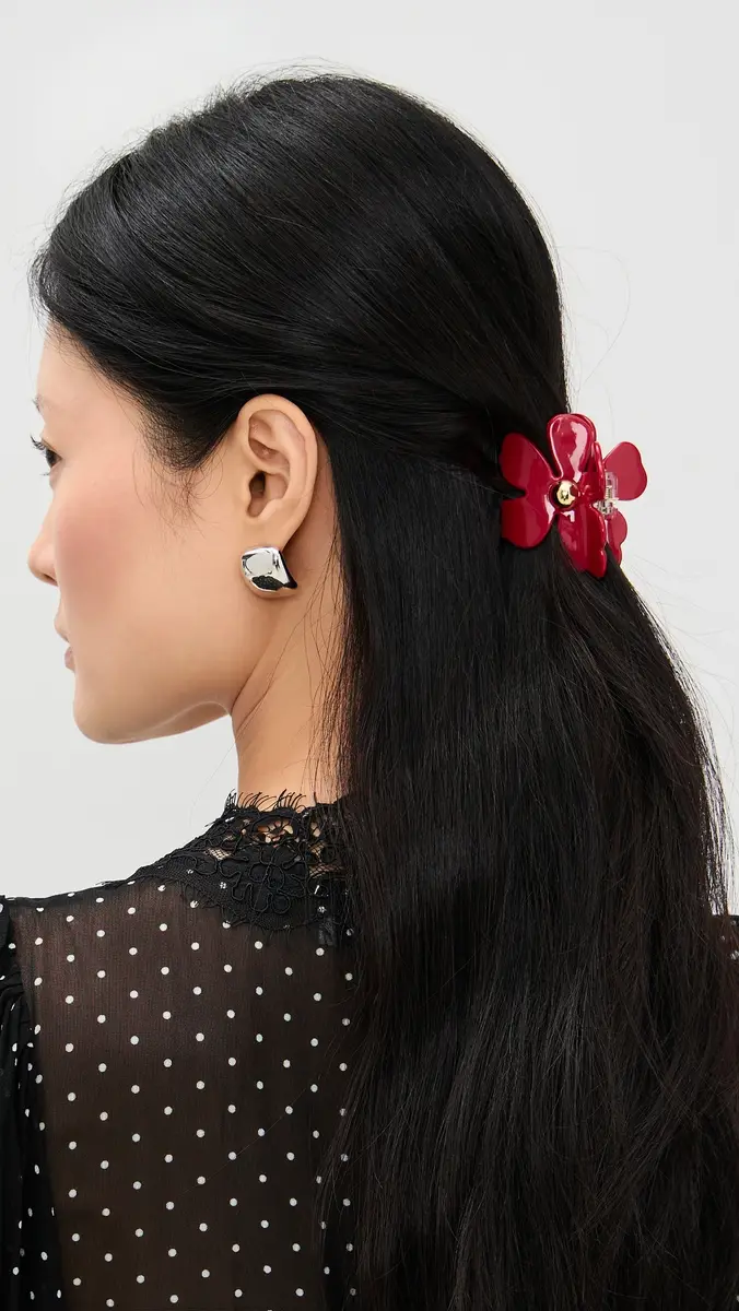 Lele Sadoughi Lily Claw Clip Scarlet One Size | Thumbnail 3