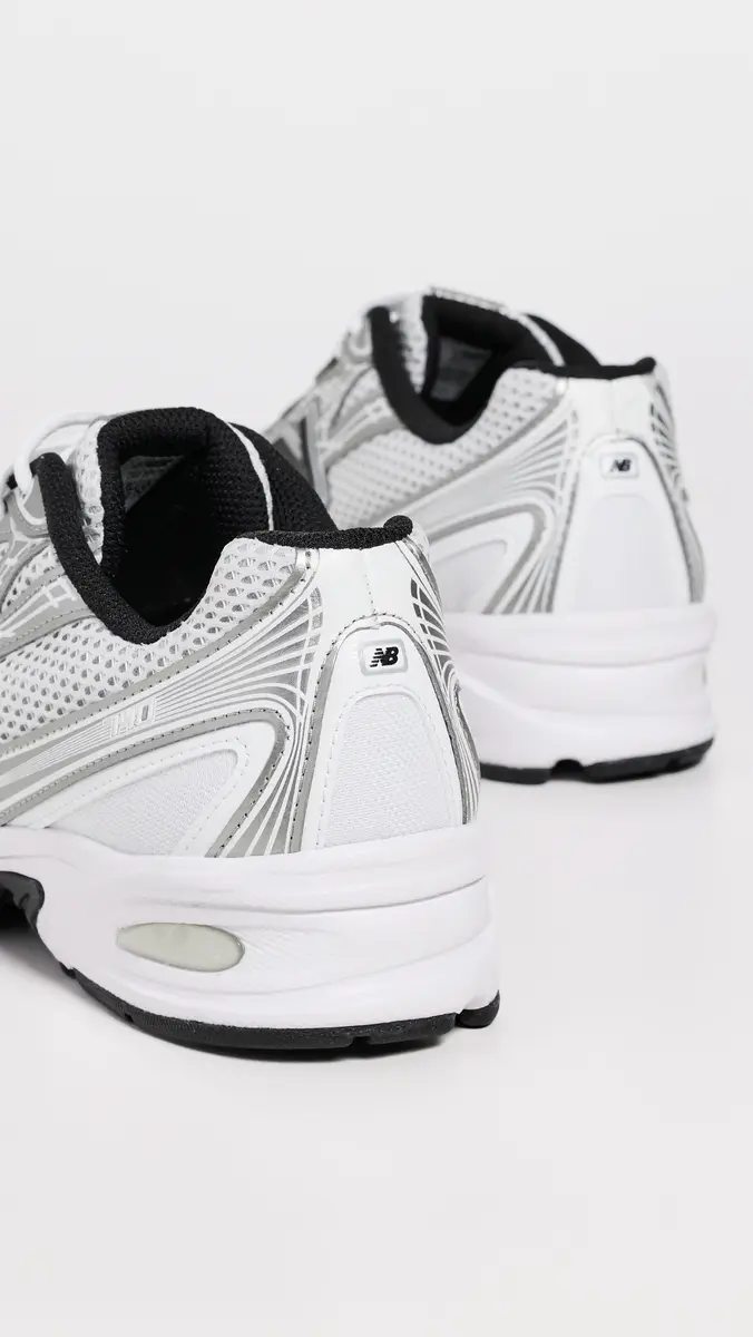 New Balance 740 Sneakers | Thumbnail 4